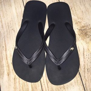 Abercrombie navy blue flip flops
